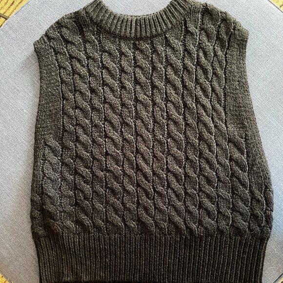 Sweaters - Black Cable Knit Sweater Vest 1X | Cozy Textured Pullover Layer